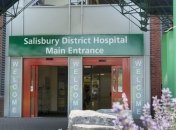 Отравление в Эймсбери: Пострадавшего мужчину выписали из больницы