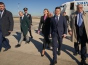 Будем говорить о мире: Зеленский начал визит в Ватикан