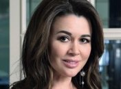 Близкие Анастасии Заворотнюк официально прокомментировали состояние актрисы (Фото)