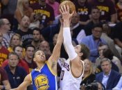 "Голден Стэйт" победил "Кливленд" и стал чемпионом НБА