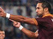 "Манчестер Юнайтед" намерен приобрести защитника "Ромы"