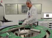 Азаров убежден, что в Украине можно изготавливать вакцины