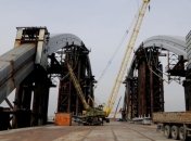 Кличко размышляет, как собирать средства с недостроенного моста