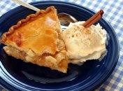 Все буде смачно 26.08.2015: имбирный пирог с яблоками