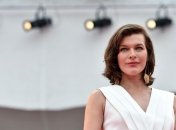 Милла Йовович рассказала о рождественских каникулах с детьми