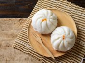 Китайская кухня: паровые булочки со свининой