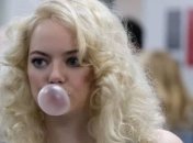 В Сети появился тизер нового сериала с Эммой Стоун (Видео)