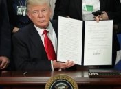 США построят стену на границе с Мексикой