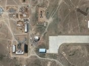 Китай будує в пустелі суперсекретний аеродром для випробування космічної зброї: з'явилися фото зі супутника