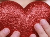 В Киеве проходит благотворительная ярмарка Holiday Charity Bazaаr 