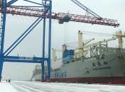 Китай транспортировал в Украину асфальтовый завод 