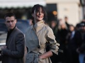 Діва Кассель прибула на Паризький тиждень моди в компанії коханого