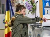 КС Молдовы внес изменения в порядок проведения досрочных выборов 