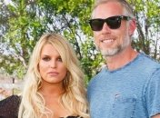 Джессика Симпсон  похудела на 100 фунтов после родов (Фото)