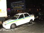 Пьяный водитель сбил гаишника и врезался в патрульный автомобиль