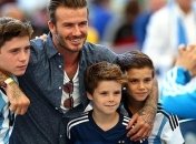 Подружжя Бекхемів привітали сина з днем народження (Фото)