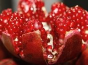 Медики рассказали о полезных свойствах граната