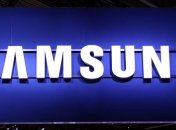 Samsung выпустит смартфон с дырой в экране
