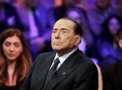 Берлускони заявил, что не знал скончавшуюся по его делу свидетельницу Фадиль
