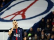 Звезды мирового футбола снялись в клипе "Я - Париж" (Видео)