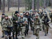 Кабмин надеется, что в тероборону хлынут охотники