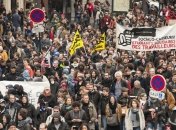 Железнодорожники присоединятся к забастовке профсоюзов во Франции