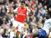 Санчес может пропустить старт сезона 2016/17 