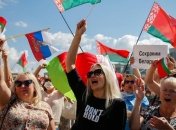 "Натовські війська брязкають гусеницями біля наших воріт": Лукашенко згадав Україну у своєму зверненні до народу