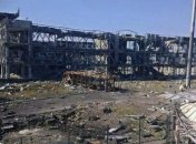 Оккупанты режут Донецкий аэропорт на металлолом: видео попало в сеть