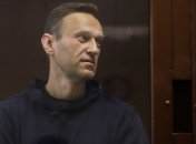 "Процесс войдет в учебники истории": в России среди ночи запретили ФБК и штабы Навального