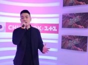 "Голос країни" 10 сезон: парень из Китая перепел хит Океана Эльзы "Не твоя война" (Видео)