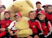 Златан Ибрагимович передал пушистый "привет" воспитанникам "Волыни"