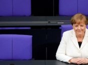 Меркель заявила о намерении вытеснить из парламента крайне правую партию