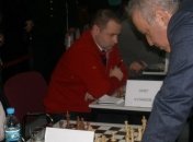 Каспаров сыграл в шахматы с украинскими военными