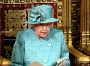 Королева Елизавета II поддержала нелегкое решение принца Гарри и Меган Маркл