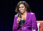 Мишель Обама поделилась своими любимыми песнями для тренировок