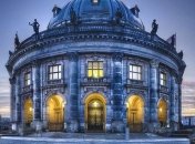 Десятки произведений искусства пострадали от вандалов в музеях Берлина