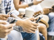 Большинство украинцев пользуются российским интернетом: почему так получилось и чем опасно