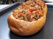 Пирог может заменить полноценный ужин, поскольку он очень сытный