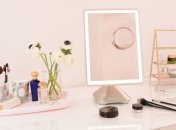 Apple планирует научит зеркала говорить