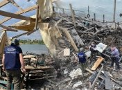 Уничтожено все: в прокуратуре показали, как выглядит база отдыха под Харьковом, которую обстреляла РФ (видео)