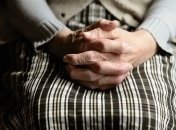 В Одесі пенсіонерка випала з 11-поверху