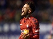 Сбил столб своим спорткаром: игрок Осасуны попал в серьезное ДТП (Фото)