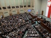 Журналист пронес в здание польского сейма трехкилограммовую бомбу