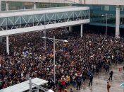 Протесты в Испании: МИД предупреждает украинцев о возможных срывах авиарейсов 