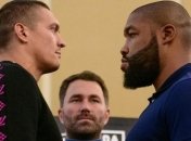 Усик - Уизерспун: дуэль взглядов