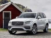 Шведский бренд представил обновленный полноразмерный паркетник XC90