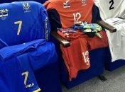 Сегодня украинцы будут в синем