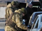 На КПП "Марьинка" образовались автомобильные очереди