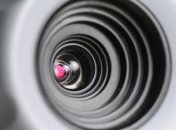 Китайцы изобрели устройство, которое заряжает смартфоны светом